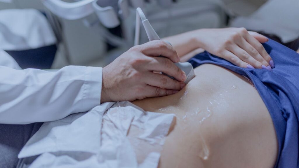 Zabiegi z wykorzystaniem USG – co to daje w diagnostyce i leczeniu?